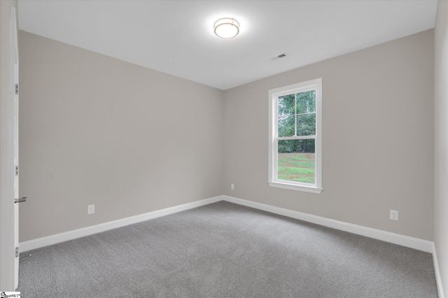 172 Stewart Lake Road, Pelzer, SC 29669