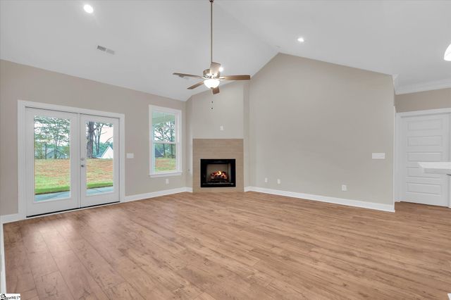 172 Stewart Lake Road, Pelzer, SC 29669