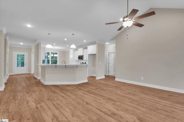 172 Stewart Lake Road, Pelzer, SC 29669