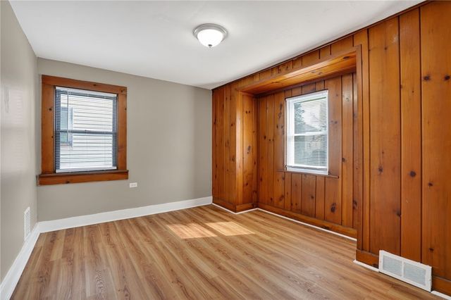 1417 Evanston St, Sheraden, PA 15204