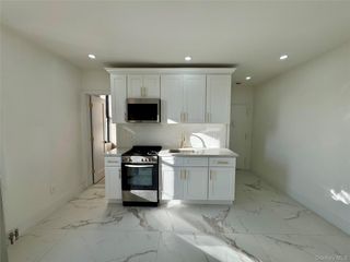 315 Riverside Boulevard 1, Long Beach, NY 11561