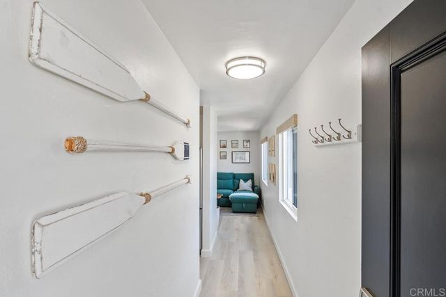 725 Kingston Court, San Diego, CA 92109