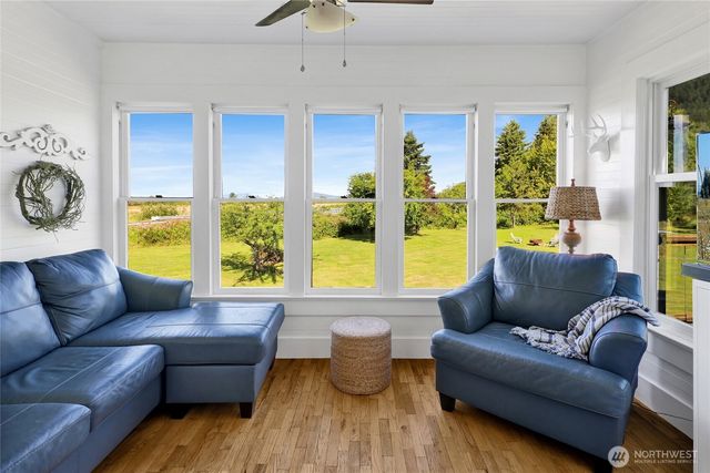 3455 Legg Road, Bow, WA 98232