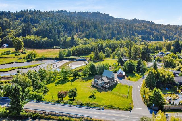 3455 Legg Road, Bow, WA 98232