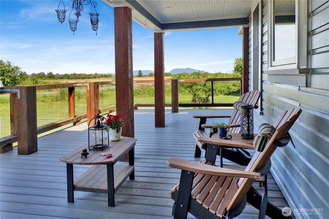 3455 Legg Road, Bow, WA 98232
