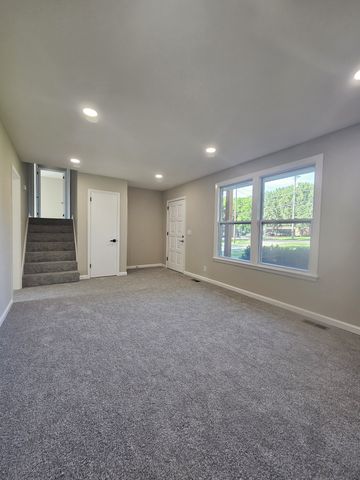 258 Indian Lake Rd, Hendersonville, TN 37075