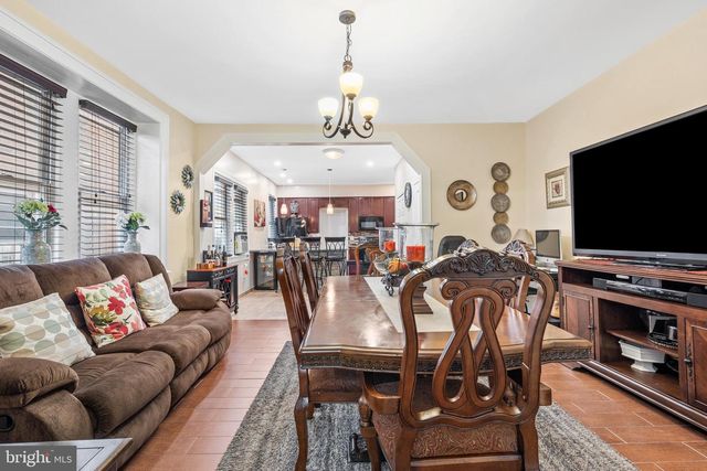 6212 ELLSWORTH ST, Philadelphia, PA 19143