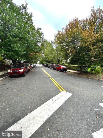 6212 ELLSWORTH ST, Philadelphia, PA 19143