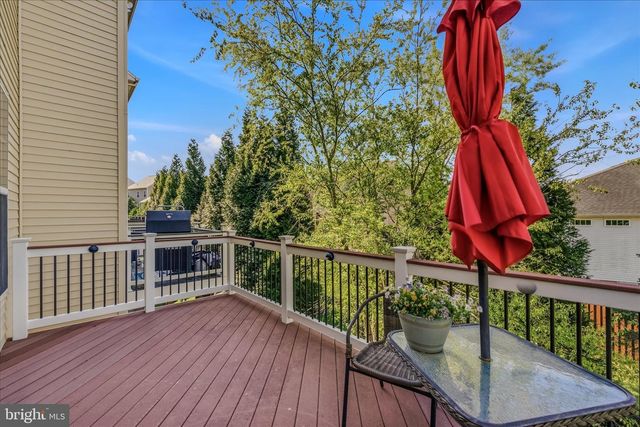 100 DARDEN CT, Martinsburg, WV 25403