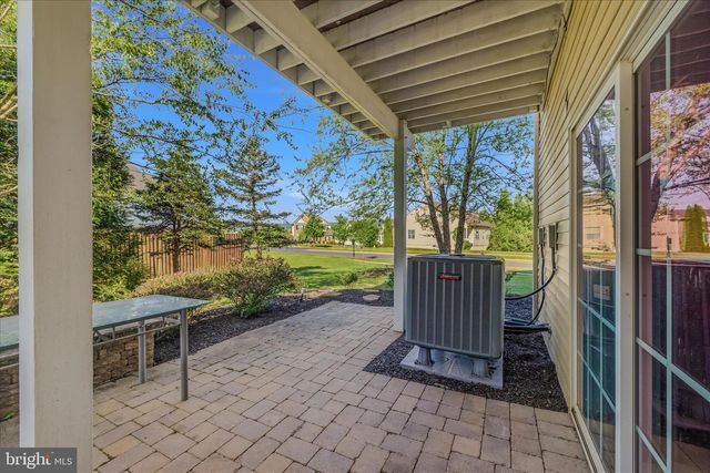 100 DARDEN CT, Martinsburg, WV 25403