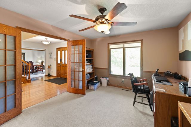 8620 Horton Circle, Urbandale, IA 50322