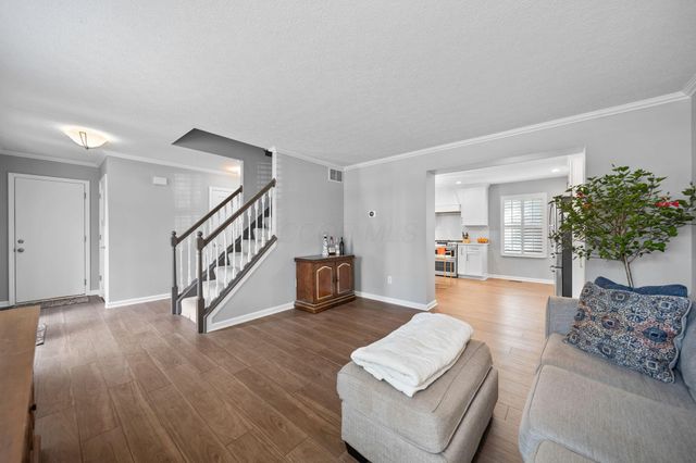 2961 Lexington Drive, Powell, OH 43065