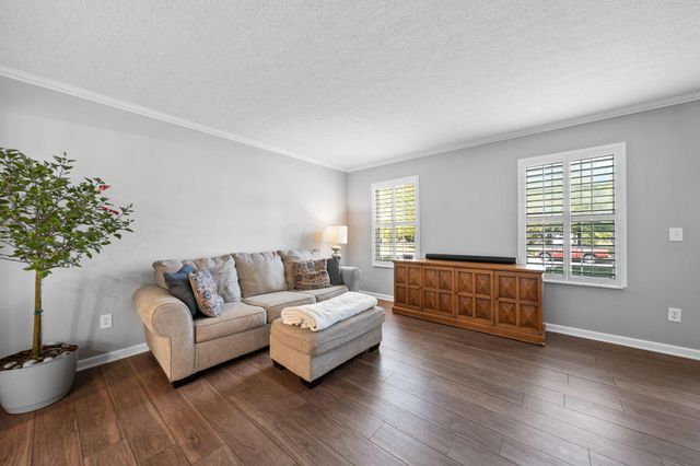 2961 Lexington Drive, Powell, OH 43065