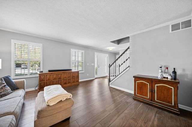 2961 Lexington Drive, Powell, OH 43065