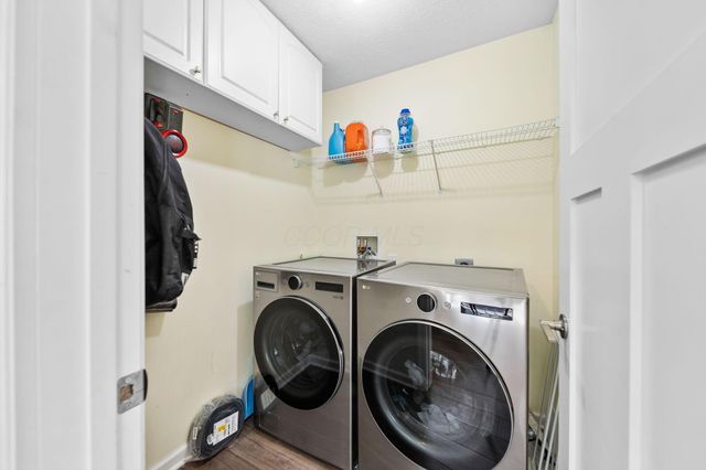 2961 Lexington Drive, Powell, OH 43065