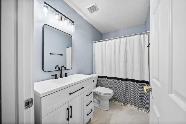 2961 Lexington Drive, Powell, OH 43065