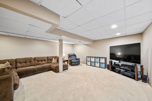 2961 Lexington Drive, Powell, OH 43065