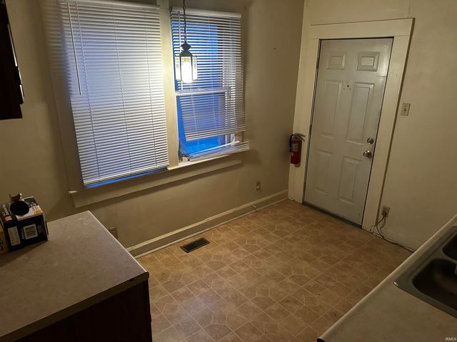 429 W Charles Street, Muncie, IN 47305