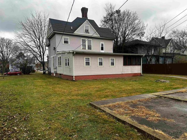 429 W Charles Street, Muncie, IN 47305