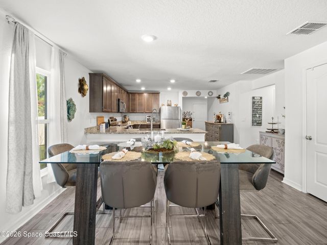 526 Hancock Street SW, Palm Bay, FL 32908