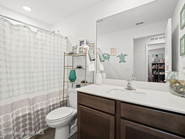 526 Hancock Street SW, Palm Bay, FL 32908