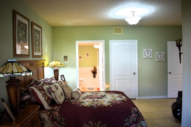 142 SW Peacock Blvd Apt 22-101 St, Port St Lucie, FL 34986