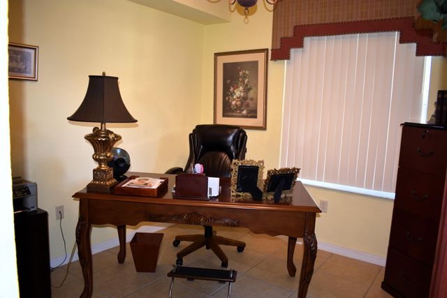 142 SW Peacock Blvd Apt 22-101 St, Port St Lucie, FL 34986