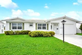 902 SW 6th Avenue, Boynton Beach, FL 33426