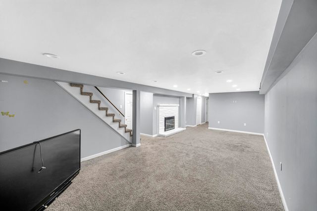 5309 Pierce Street, Merrillville, IN 46410