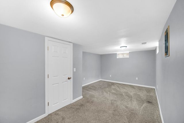5309 Pierce Street, Merrillville, IN 46410