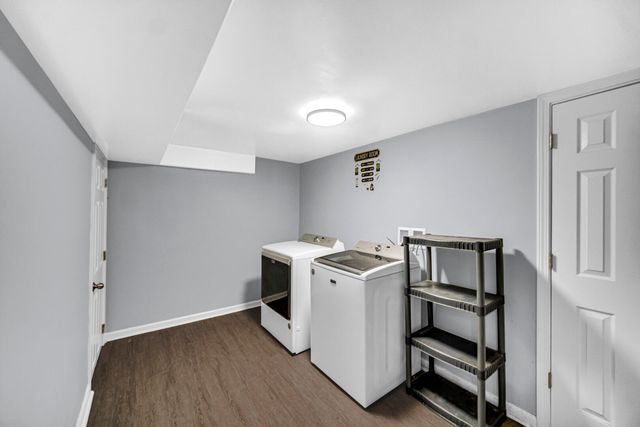 5309 Pierce Street, Merrillville, IN 46410