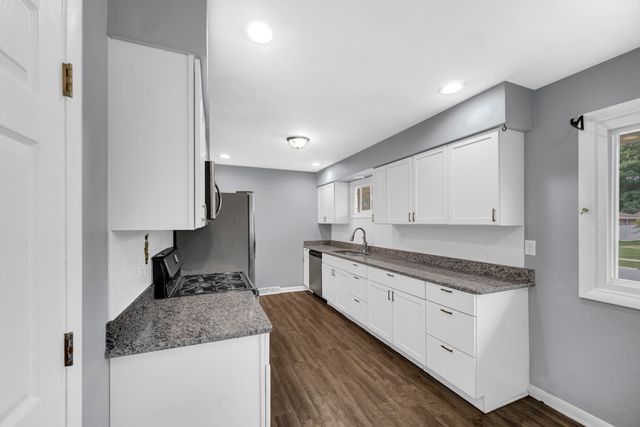 5309 Pierce Street, Merrillville, IN 46410