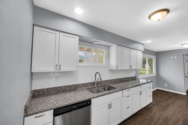 5309 Pierce Street, Merrillville, IN 46410