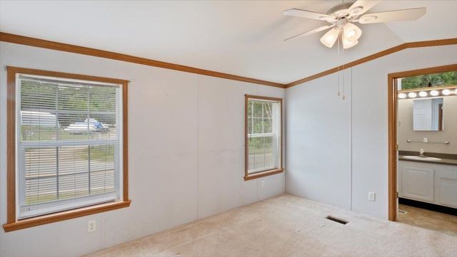 70 Caddy Drive, Salem, NH 03079