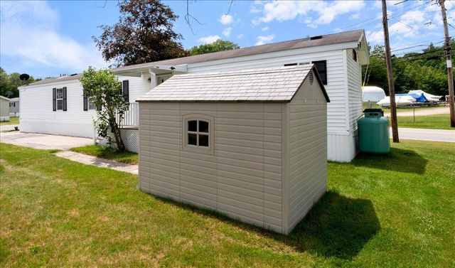 70 Caddy Drive, Salem, NH 03079