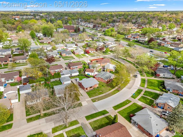7370 Amboy Street, Dearborn Heights, MI 48127