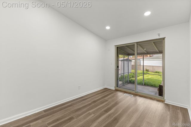 7370 Amboy Street, Dearborn Heights, MI 48127