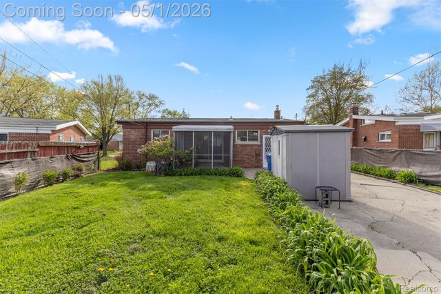7370 Amboy Street, Dearborn Heights, MI 48127