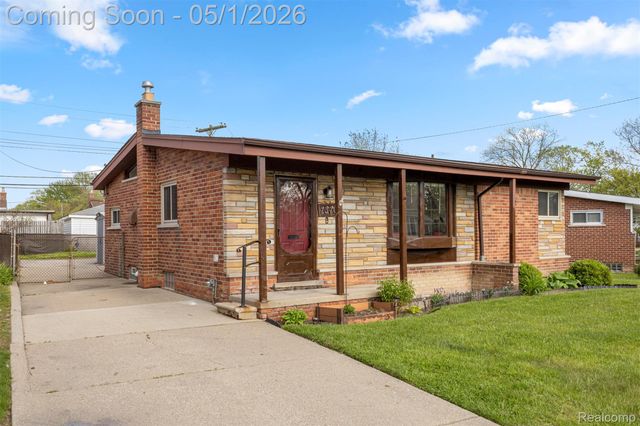 7370 Amboy Street, Dearborn Heights, MI 48127