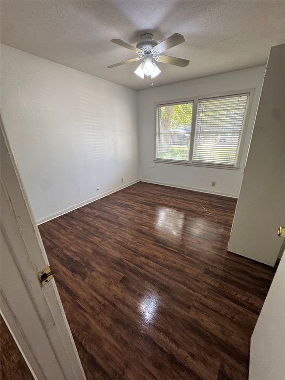 1311 E Inwood Drive, Arlington, TX 76010