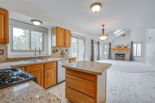 6815 Norwood Drive, Canton, MI 48187