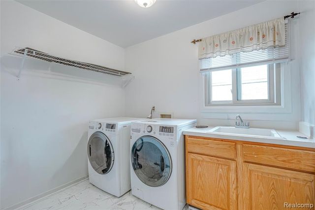 6815 Norwood Drive, Canton, MI 48187