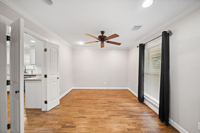 1810 Droxford Drive, Houston, TX 77008