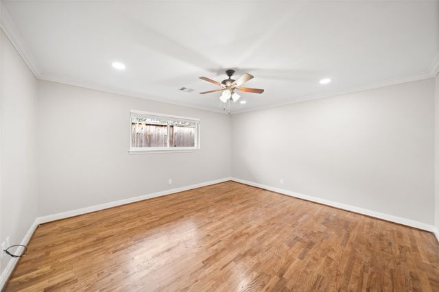1810 Droxford Drive, Houston, TX 77008