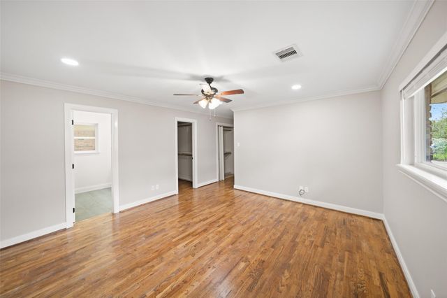 1810 Droxford Drive, Houston, TX 77008