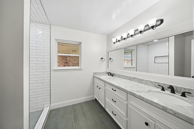 1810 Droxford Drive, Houston, TX 77008