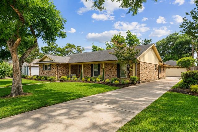 1810 Droxford Drive, Houston, TX 77008
