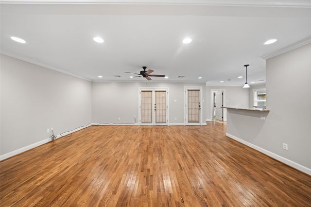1810 Droxford Drive, Houston, TX 77008