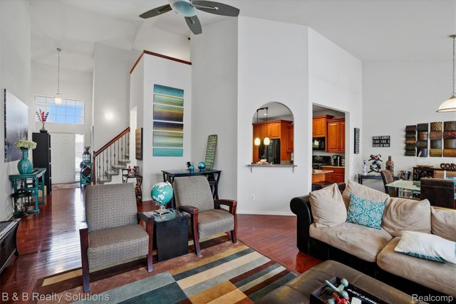 19377 Linwood Drive, Clinton Charter Township, MI 48038