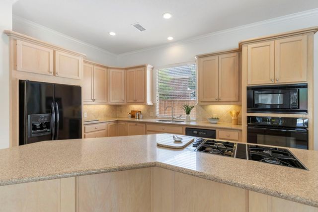 7002 Briton Centre Court, Houston, TX 77069